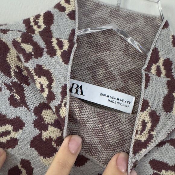 ⭕️ Zara Animal Print Long Sleeve Dress Medium - Picture 3 of 5